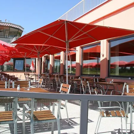 Flugplatzrestaurant Wallmuhle Atting