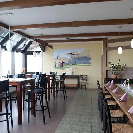 Szálloda Flugplatzrestaurant Wallmuhle *